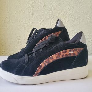 Ryka Women's Viv Leather Lace-Up Sneakers with Animal Accent Black 8.5 Wide.